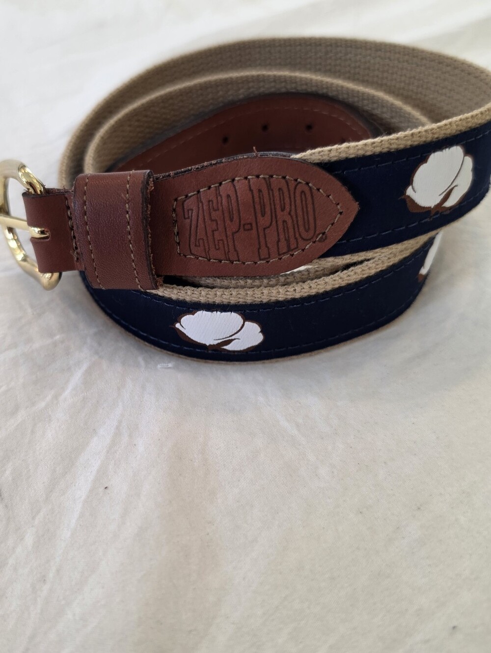 ZEP-Pro Navy Belt w/ White Cotton Bolls Embroidry & Brown Leather Trim Sz 40